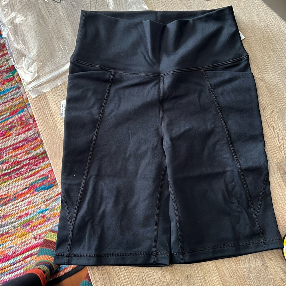 Senita athletics skin biker shorts